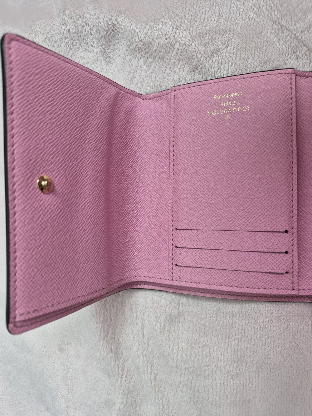 Authentic Louis Vuitton 2022 Christmas Animation Victorine Wallet.